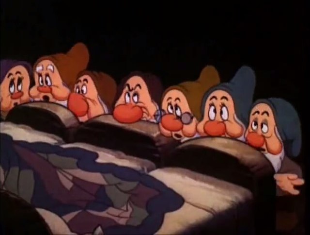 7 dwarfs names - Screenshot of the animated Disney film Snow White and the Seven Dwarfs