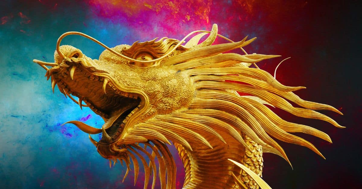 Gold dragon names - Closeup of a gold dragon